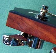 fig.4 完成 弦の取り付け方